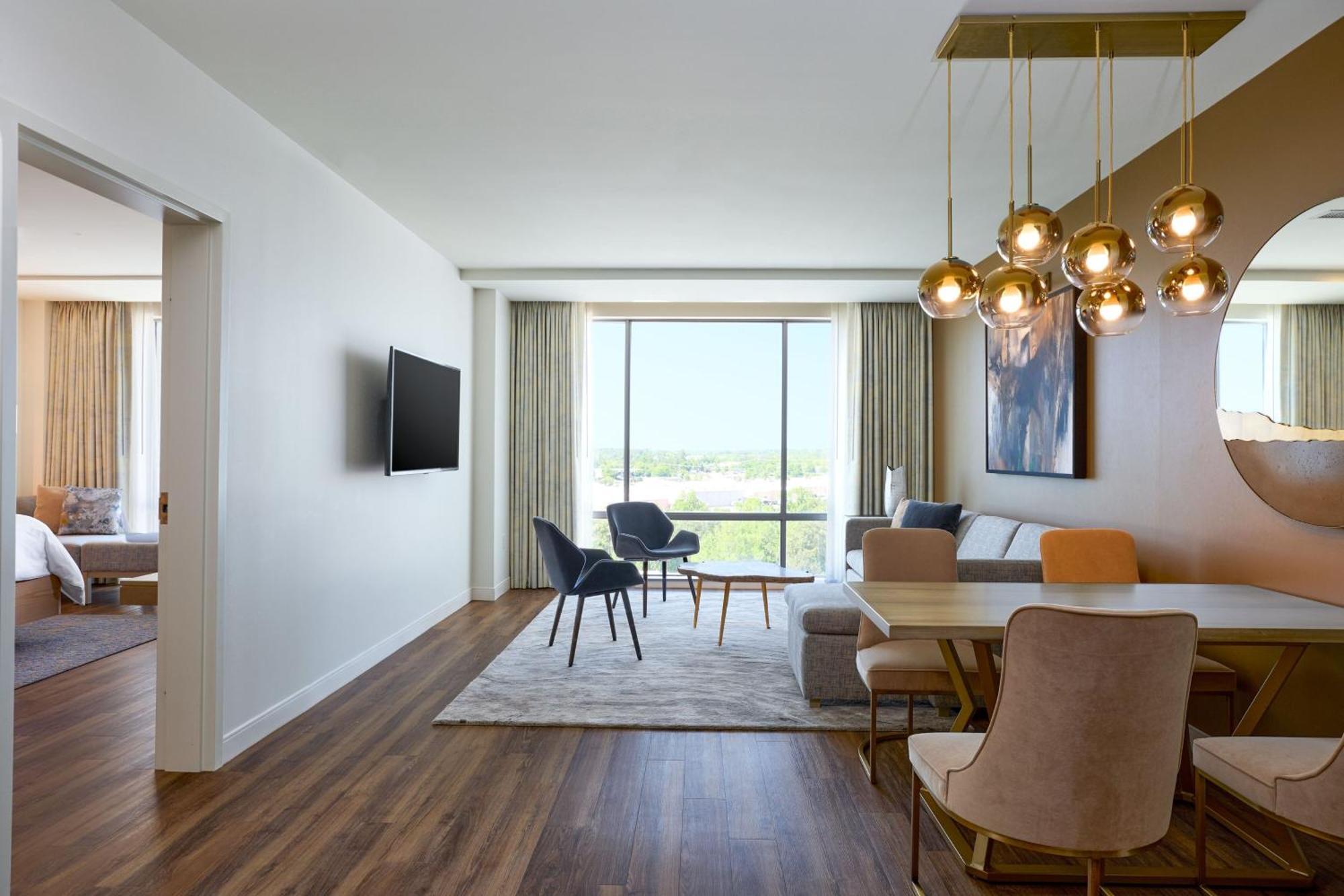 Отель The Westin Raleigh-Durham Airport Экстерьер фото