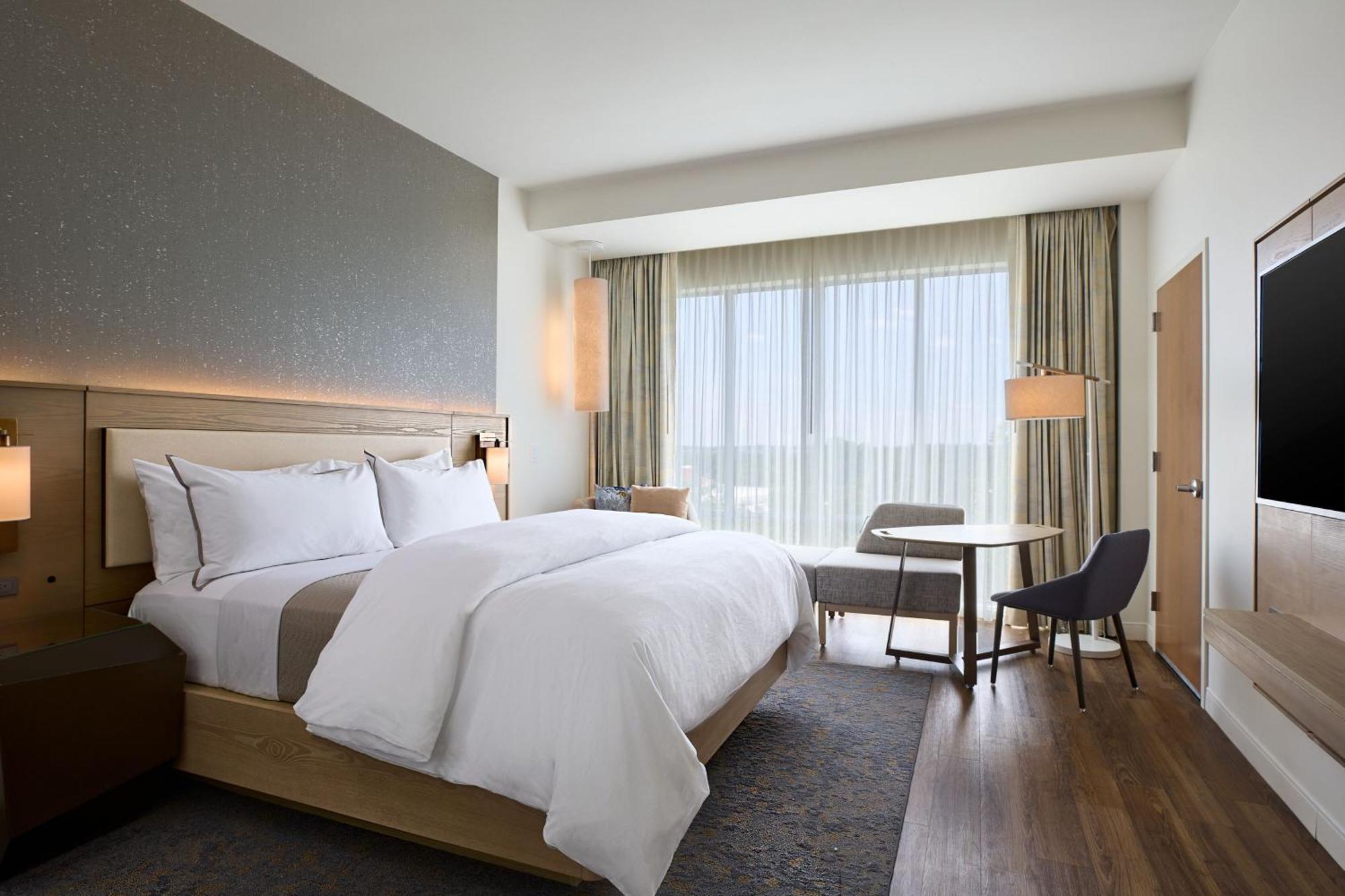 Отель The Westin Raleigh-Durham Airport Экстерьер фото