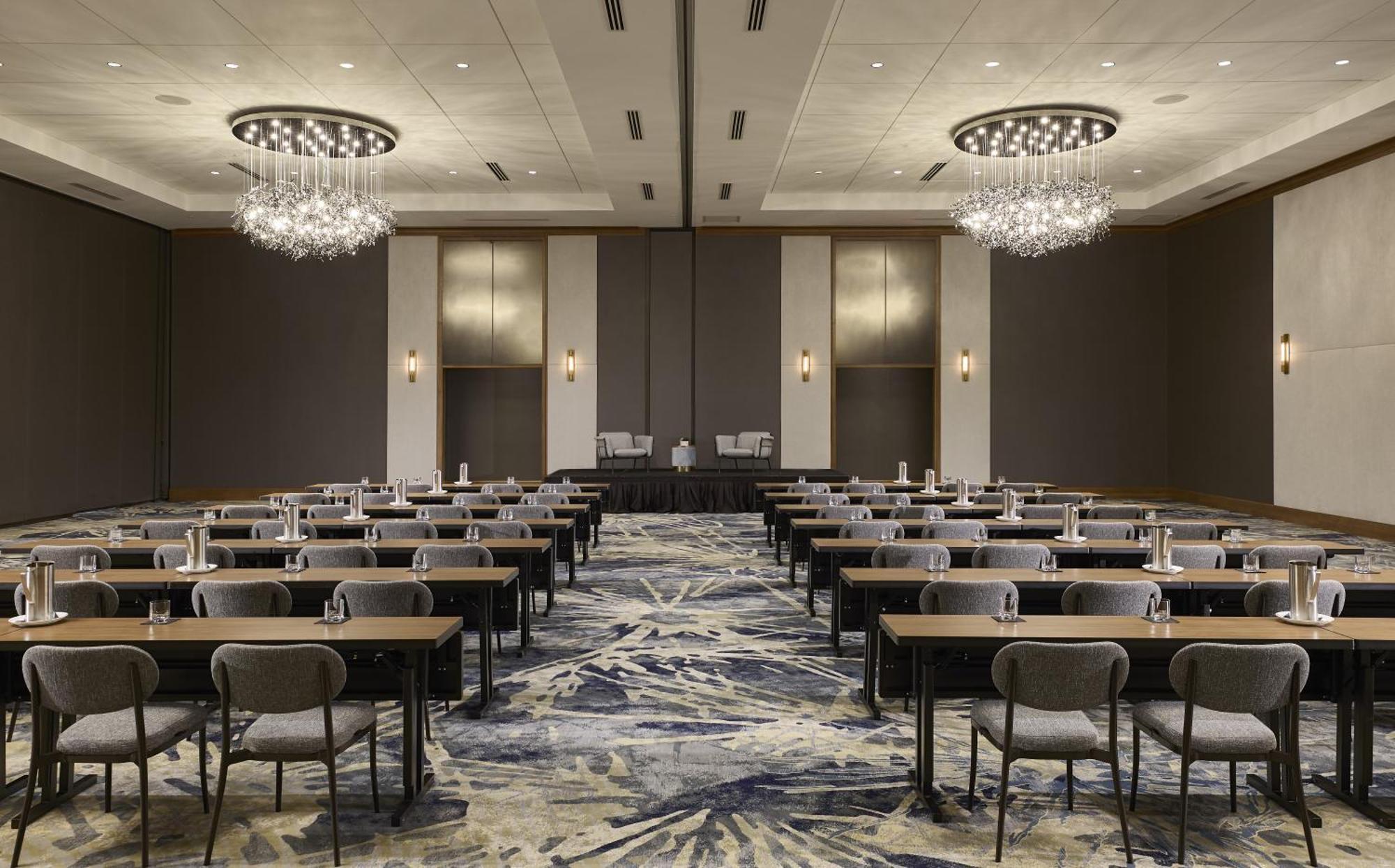 Отель The Westin Raleigh-Durham Airport Экстерьер фото