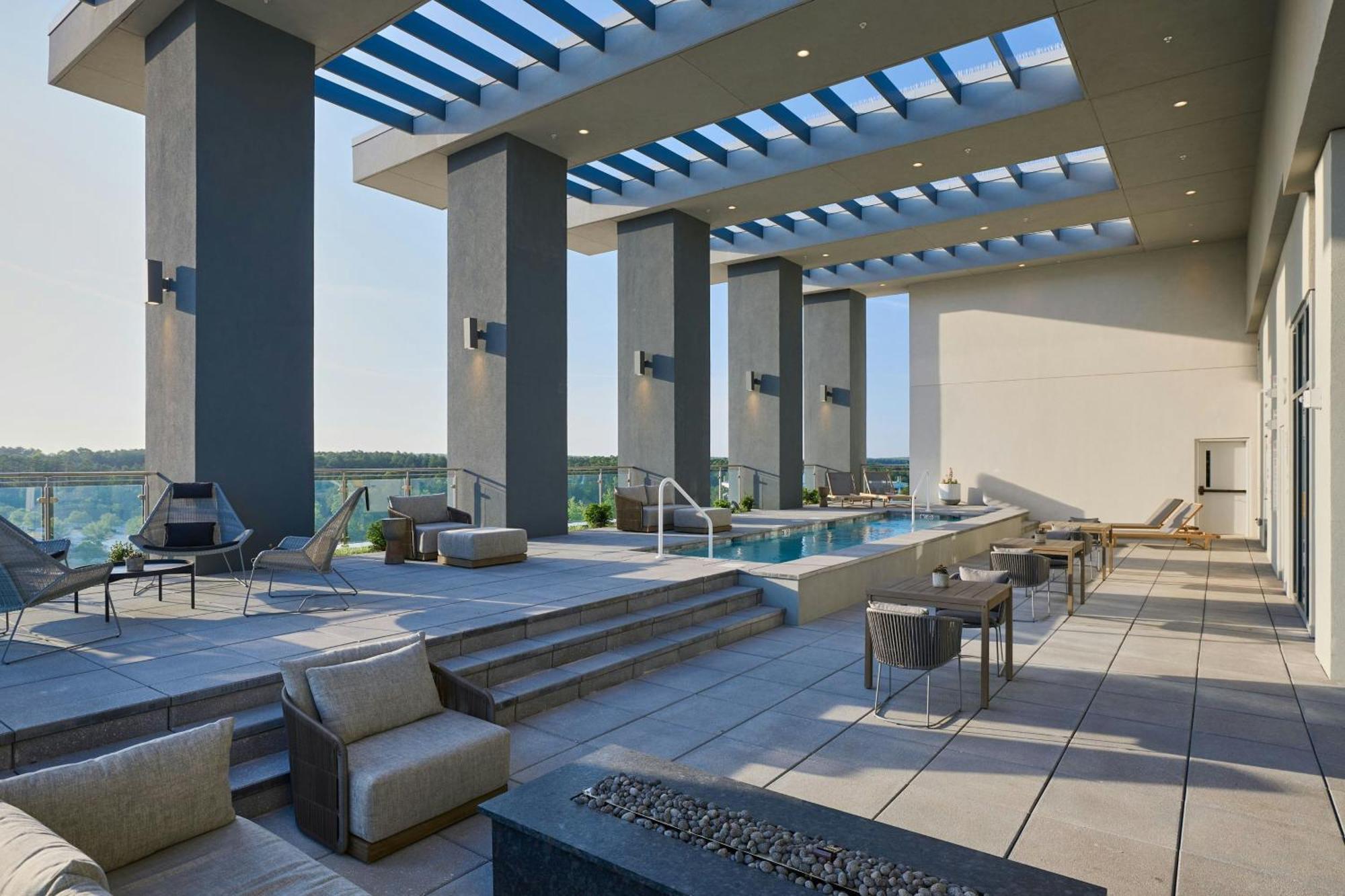 Отель The Westin Raleigh-Durham Airport Экстерьер фото